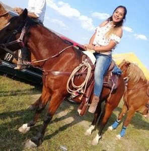 Meet your Posher, Leonel